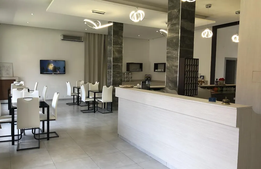 Hotel Frejus-1